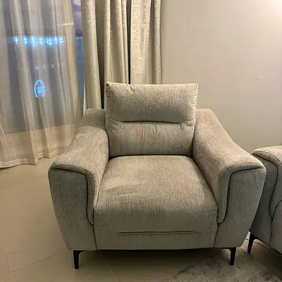 Moving out and selling high-quality