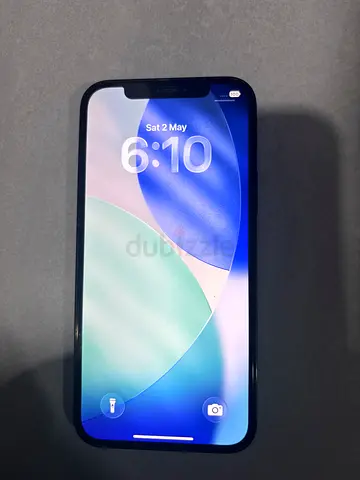 iPhone in good working condition with case (please read description)