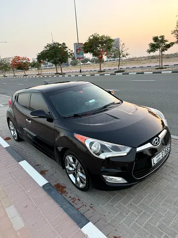 2015 Hyundai Veloster Premium | GCC Specs | Low Mileage