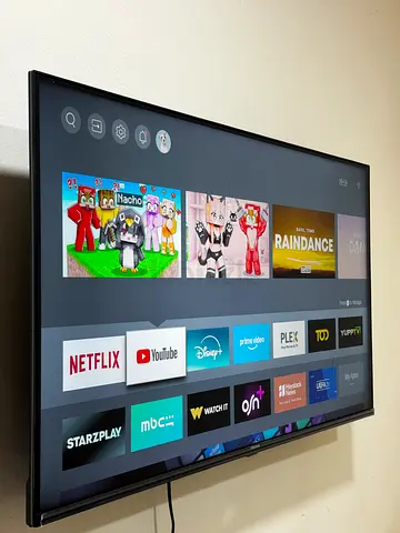 Hisense 43 UHD Smart TV (43A62GS) - 2021, Black with Wall mount and Table top fittings