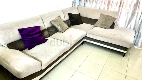 L-shaped Fabric Corner Sofa 4-5 Seater perfectly matching living room