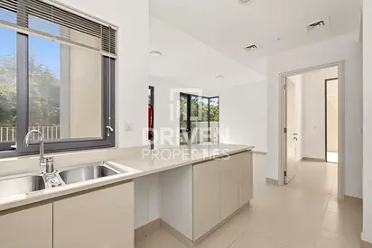 Negotiable | Easy Viewing Access | Vacant Villa