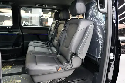 Mercedes-Benz V-Class V 300, миниатюра 12