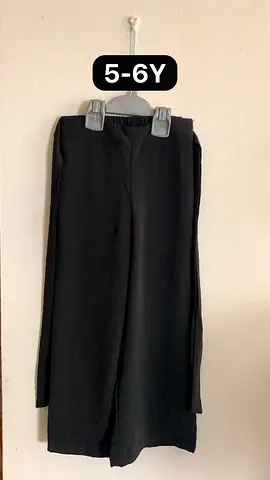 Black trouser top set 5-6Y