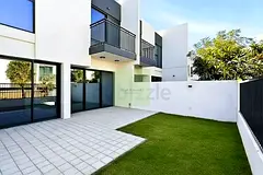 Elegant 3BR + Maid | La Rosa 5 | Opp PARK | 6 CHEQUES