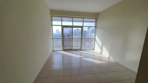 Closed Kitchen, Perfect Layout