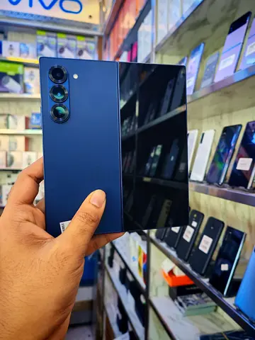 Samsung Galaxy Z Fold 6 (Foldable) - Good Condition, Dual Screen