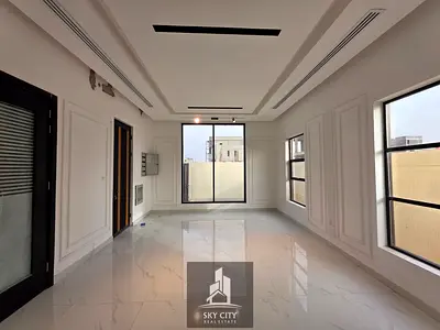 Two-story villa with swimming pool for sale, opposite the mosque and behind the services, with a pr