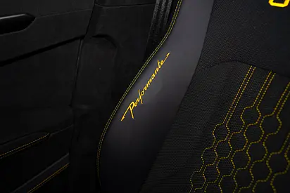 2023 Lamborghini URUS — миниатюра 15