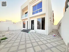 Freehold .Modern villa on a main street,No service fees