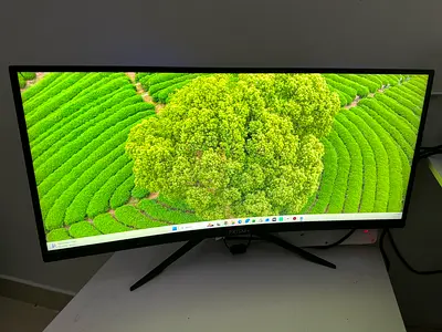 Prism+ X300 32 Curved Gaming Monitor, 21:9 UWFHD (2560x1080), 200Hz, 1ms MPRT, 1800R Curved, AMD.