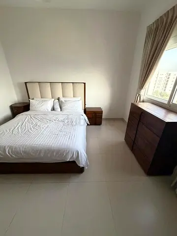 Moving and shifting service