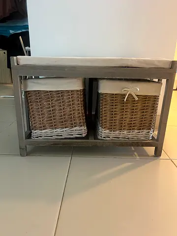 Bathroom hamper