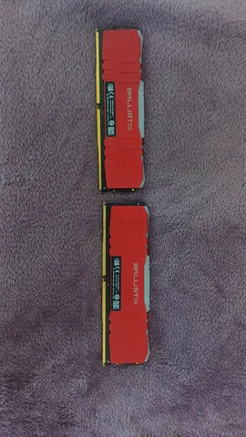 Crucial Ballistix RGB 16GB (2x8GB) DDR4 3200MHz - Red Edition