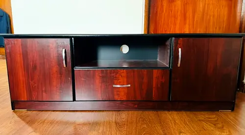 Tv unit
