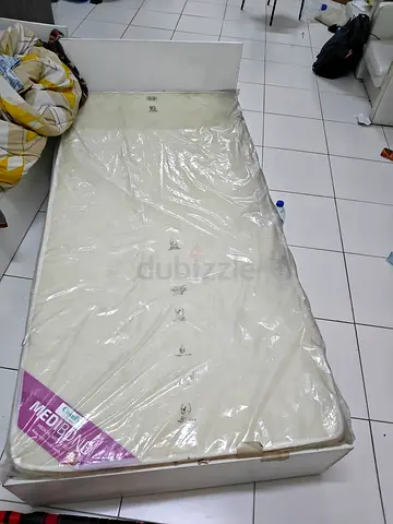 Single mattress