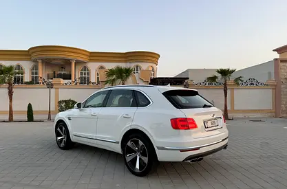 Bentley Bentayga Special Edition  | GCC Specs | Low Mileage