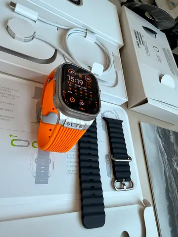 Apple Watch Ultra Titanium Midnight Ocean Band from private seller no damages no scratches