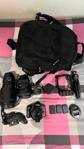 Canon M50 mirrorless Kit with 3 Lenses, Bag, Tripod  Accessories