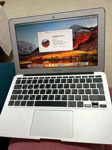 Apple MacBook Air 11-inch (Early 2015) - Good Condition, macOS Installed with charger