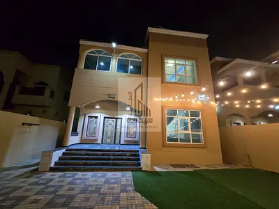 🔥 فيلا مودرن فاخرة للبيع 🔥  تملك حر لكل الجنسيات مع حق التوريث مدى الحياة! 🏡
