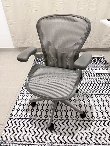 Herman Miller Gray Aeron Classic Office Chair fully loaded