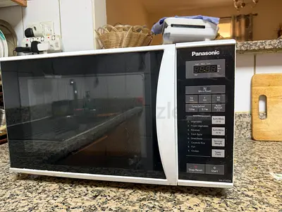 Panasonic Countertop Microwave - Good Working Condition, Perfect oven for heating food