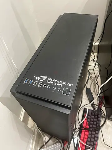 ASUS ROG Mid-Tower Gaming PC Case (with front I/O) - Good Condition