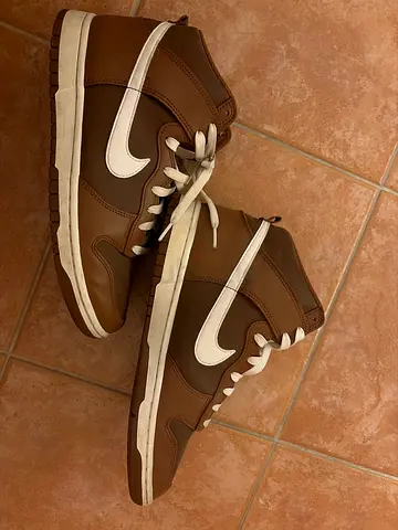 Brown Nike Dunk High sneakers, size eu 43 - good used condition