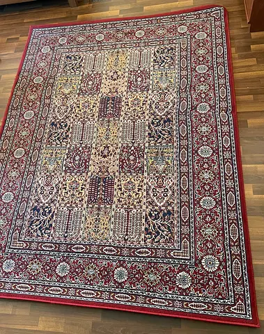 Classic Red Persian-Style Area Rug Machine Woven (Size 230 x 170) - Excellent Condition