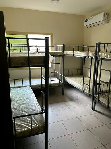 Good Bedspace in Deira near metro for men