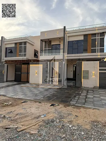 🔥 فيلا مودرن فاخرة للبيع 🔥  تملك حر لكل الجنسيات مع حق التوريث مدى الحياة! 🏡