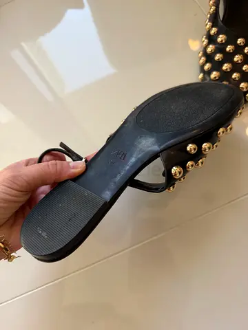 Black studded flat sandals, ZARA