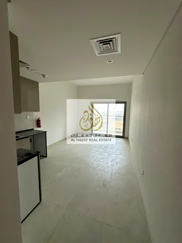 استديو استلام فورى تملك حر لجميع الجنسيات