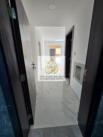 المويهات 3 قريب من مستشفي السعودي الالماني ومجمع المدارس