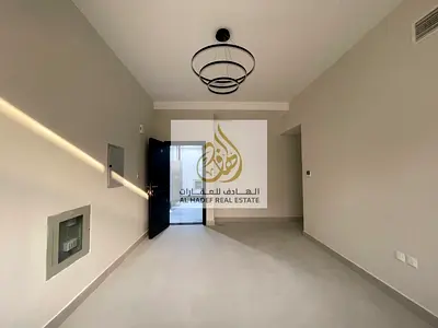 الجرف 3 خلف السوق الصيني غرفتين وصاله 3 حمام اول ساكن مساحه ممتازه سعر 40 الف