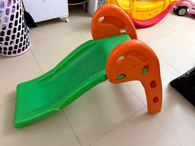 Small Plastic Kids Slide — Indoor/Outdoor