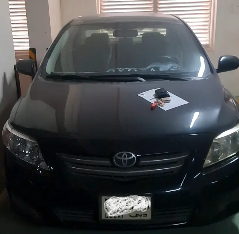 Toyota Corolla 2008 — photo 1 of 1
