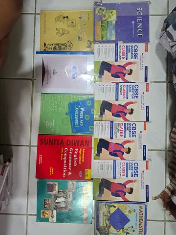 CBSE 9th books for sale urgent NIMS DUBAI