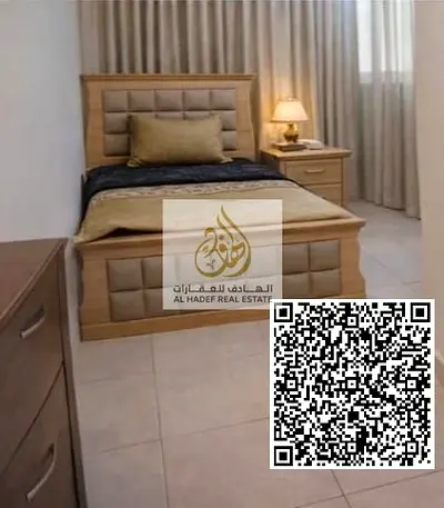 غرفتين للبيع مساحه كبيره على الكورنيش خزانة بالحائط اطلاله حمامات ماستر واستور