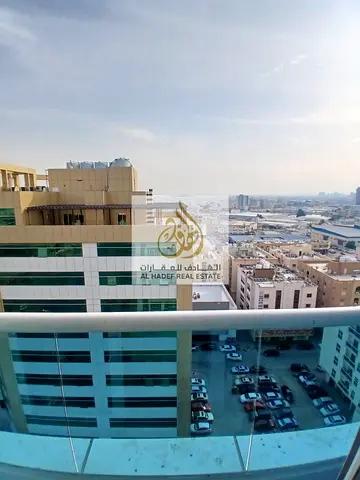 A well-maintained apartment is available for annual rent in Al Jurf 2, ideally located close to Delta Center Ajman, the court, and the university, pro