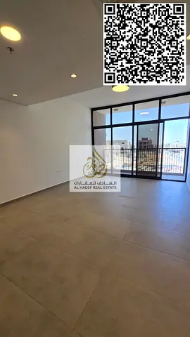 للإيجار السنوي في منطقة الحليو – عجمان   أول ساكن على شارع محمد بن زايد مباشرة يربط بين دبي والشارقة وأم القيوين وعجمان بسهولة • غرفة وصالة