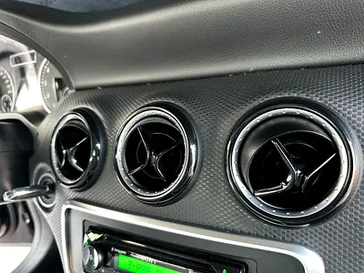2014 Mercedes-BENZ A-CLASS 照片 9