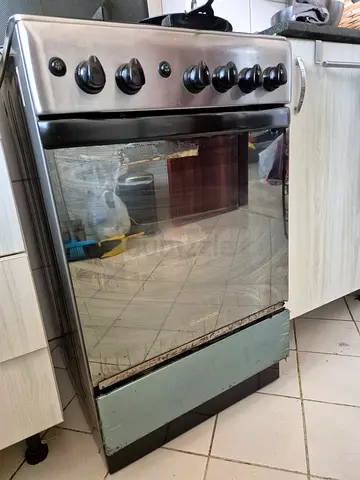 Cooking Range (Ariston - Make ) For Sale