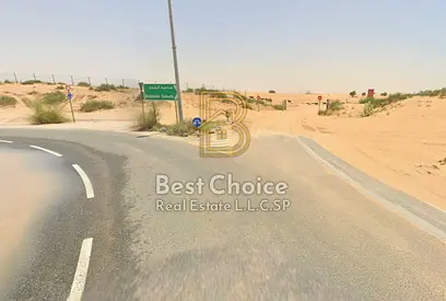 Land near park in Al-Balida 3 project, 2584 Sqft
