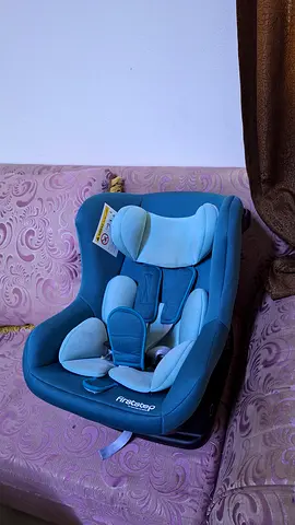 Recaro-style Infant Car Seat in Blue - Good Condition