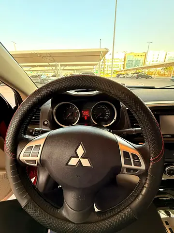 Mitsubishi Lancer EX 2.0L GLS 2015 GCC Specs - Well Maintained