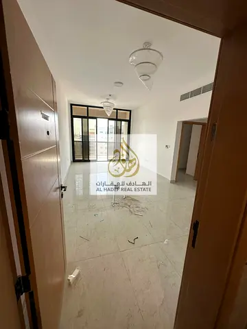 🏡✨ شقة غرفة وصالة أول ساكن في الحميدية 1 – موقع مميز بجوار جامعة عجمان والمحكمة، تشطيبات راقية جداً وبلكونة ومساحات مريحة