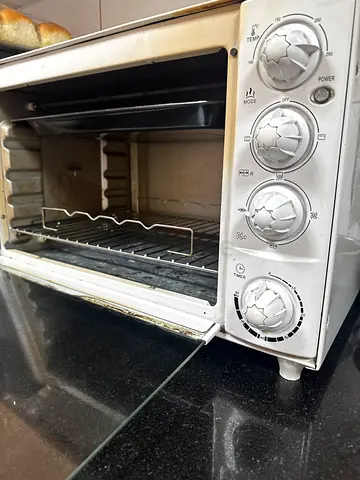 Used electric oven — working condition