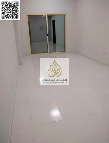 شقة غرفة وصالة للإيجار السنوي في مدينة الإمارات عجمان بمساحة مريحة وبناية عائلية مع تسهيلات دفع ومخارج سهلة لدبي والشارقة